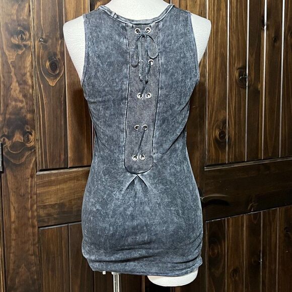 Witness Burnout Cross Tie Rhinestone Tank Size Large - Picture 3 of 4